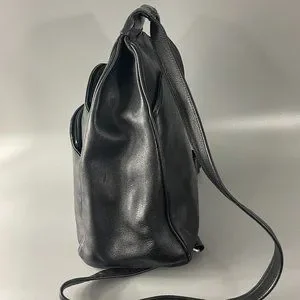 Unique La Bagagerie Paris Black Leather Backpack m_61e0e24b633cfc0a4c643c94.jpeg main image 4